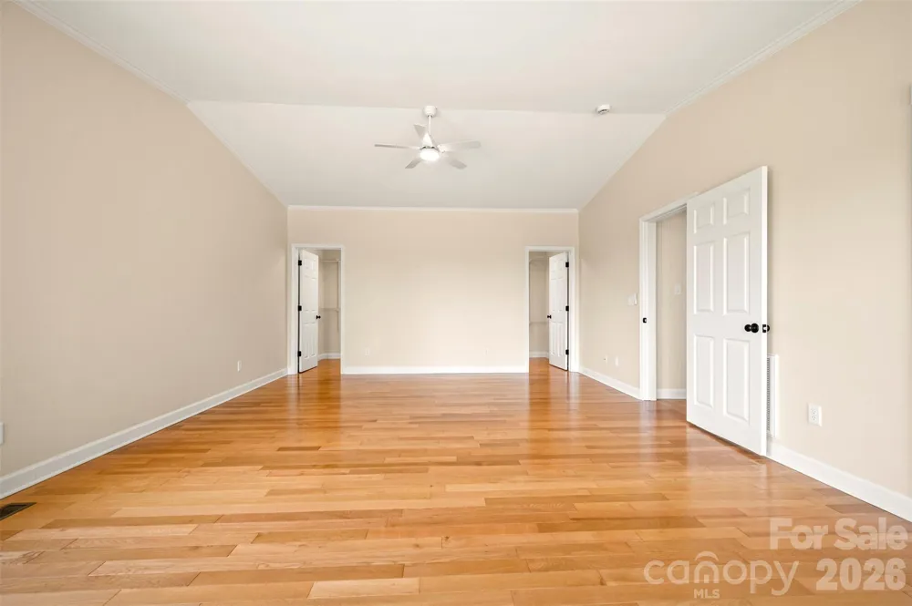 5732 S Nc 9 Highway Tryon, NC 28782