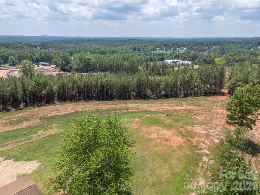 5732 S Nc 9 Highway Tryon, NC 28782