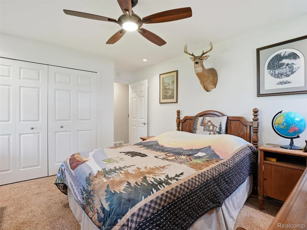 32160 S River Road Harrison Charter Township, MI 48045