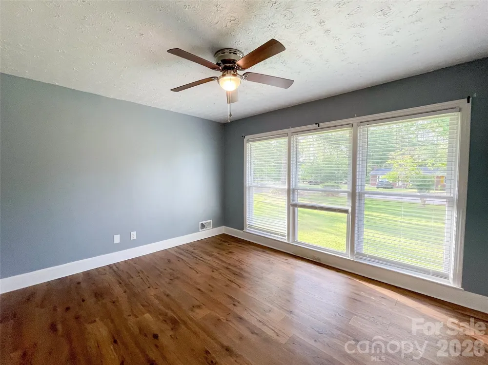 14 Hamden Circle Cheraw, SC 29520