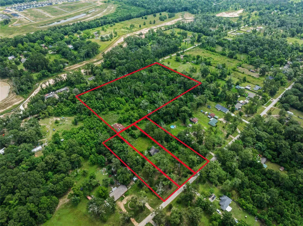 25929 Long Street Splendora, TX 77372