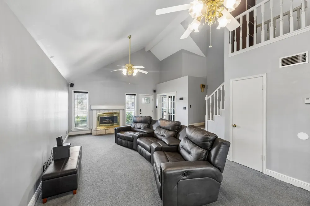 1003 Eagle Lake Road Sealy, TX 77474