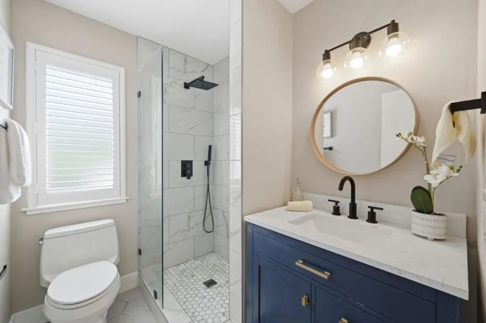 20760 4th Street #11 Saratoga, CA 95070