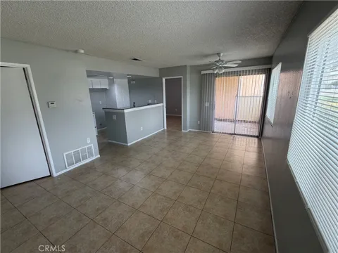 3732 Oak Creek #E