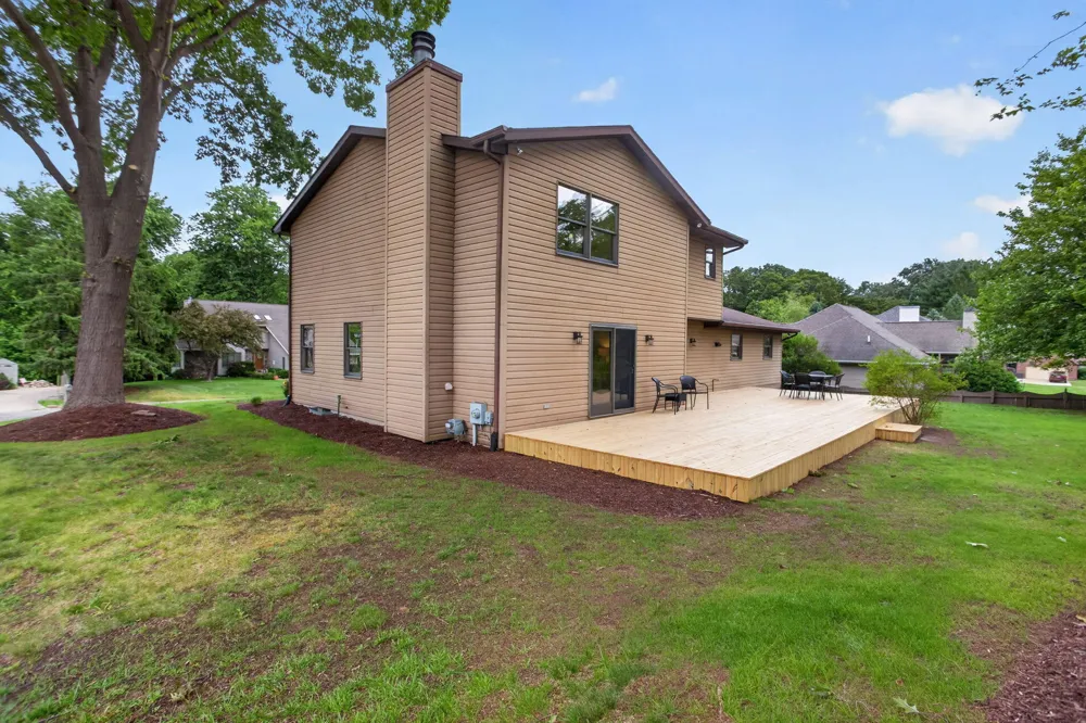 5129 Bardstone Street Jackson, MI 49201
