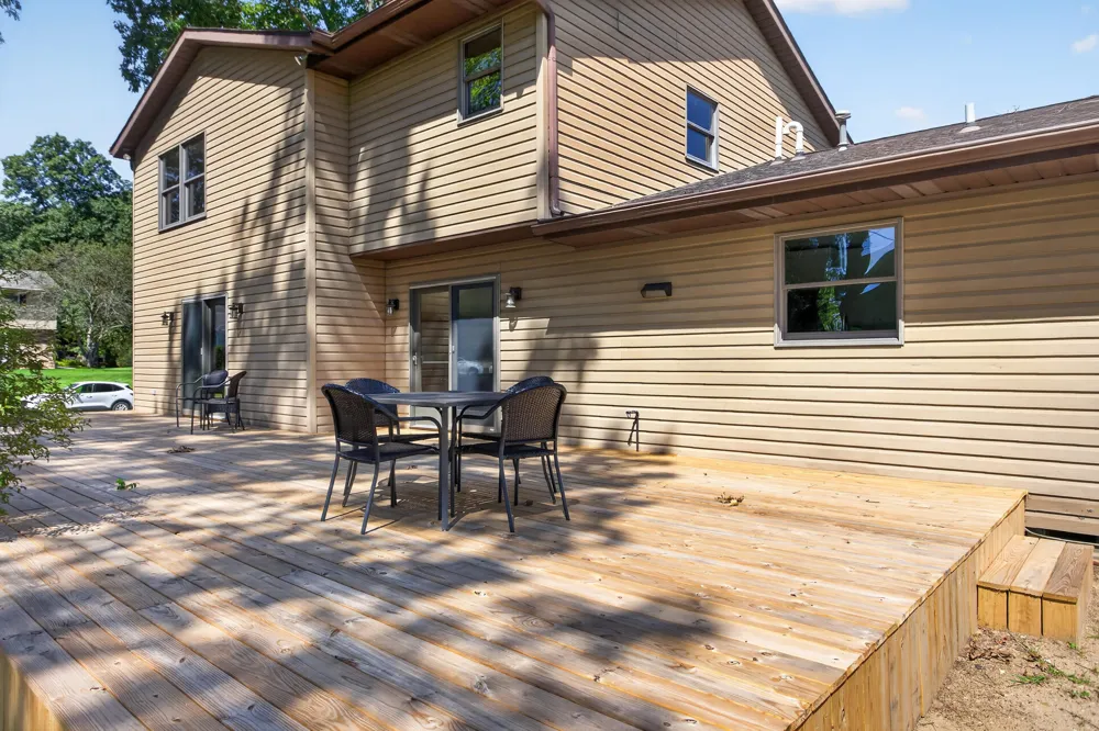 5129 Bardstone Street Jackson, MI 49201
