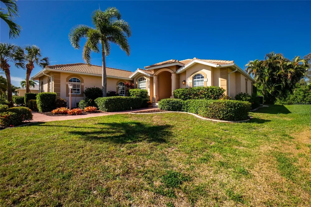 1112 MUSCOVIE COURT Punta Gorda, FL 33950