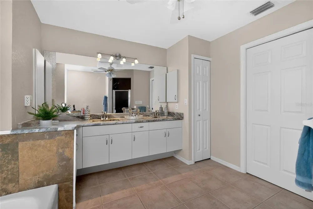 1112 MUSCOVIE COURT Punta Gorda, FL 33950