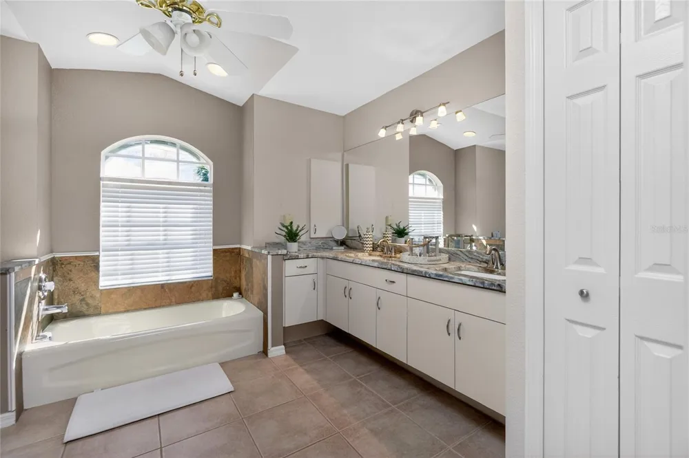 1112 MUSCOVIE COURT Punta Gorda, FL 33950