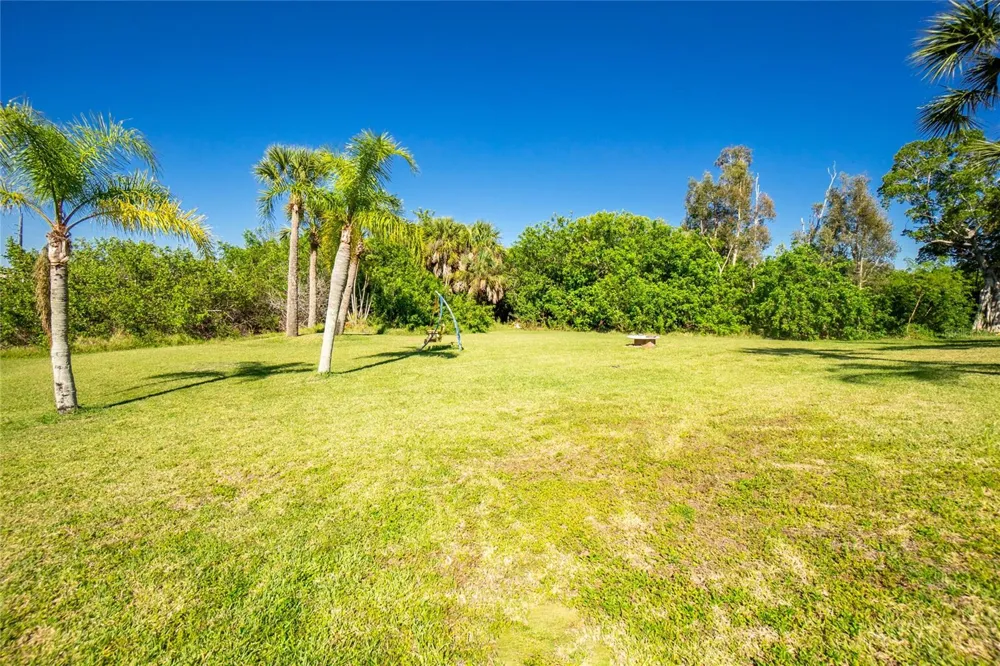1112 MUSCOVIE COURT Punta Gorda, FL 33950