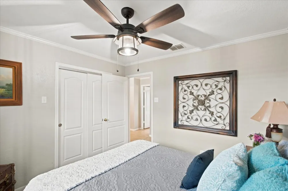 2951 FM 936 Hubbard, TX 76648