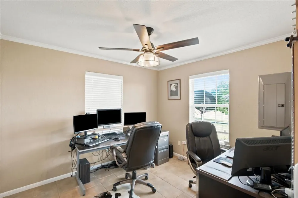 2951 FM 936 Hubbard, TX 76648