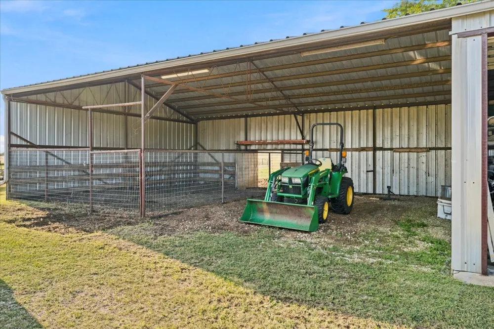 2951 FM 936 Hubbard, TX 76648