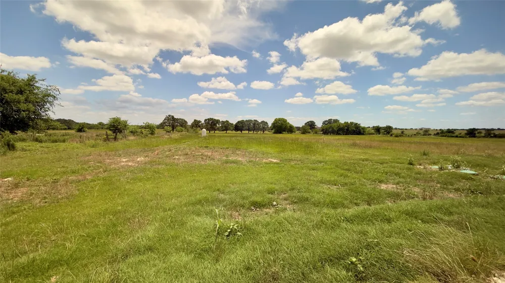 2607 VZ County Road 2403 Canton, TX 75103