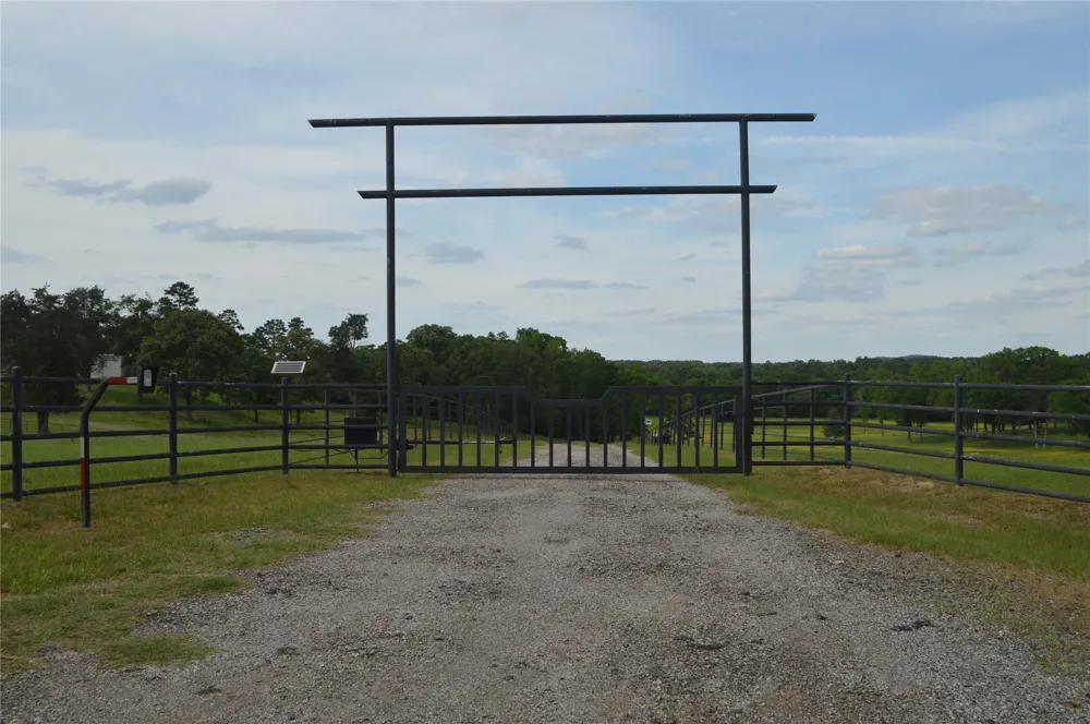 1765 Crabapple Big Sandy, TX 75755
