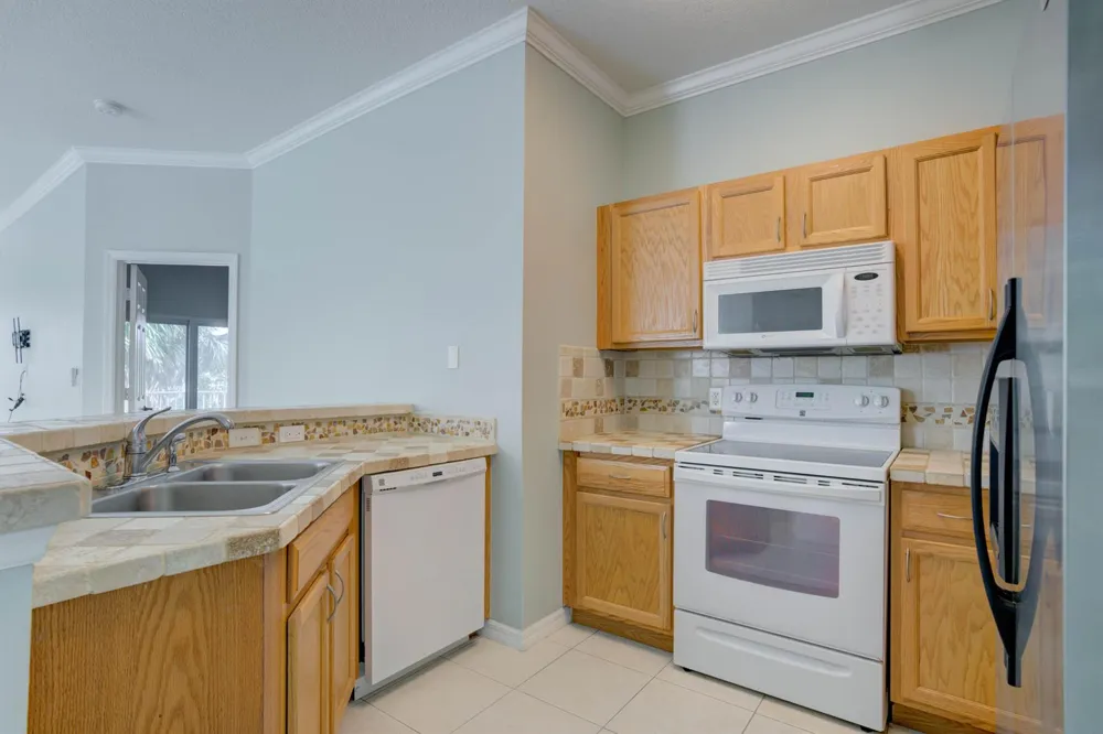 115 Lighthouse Circle #B Tequesta, FL 33469