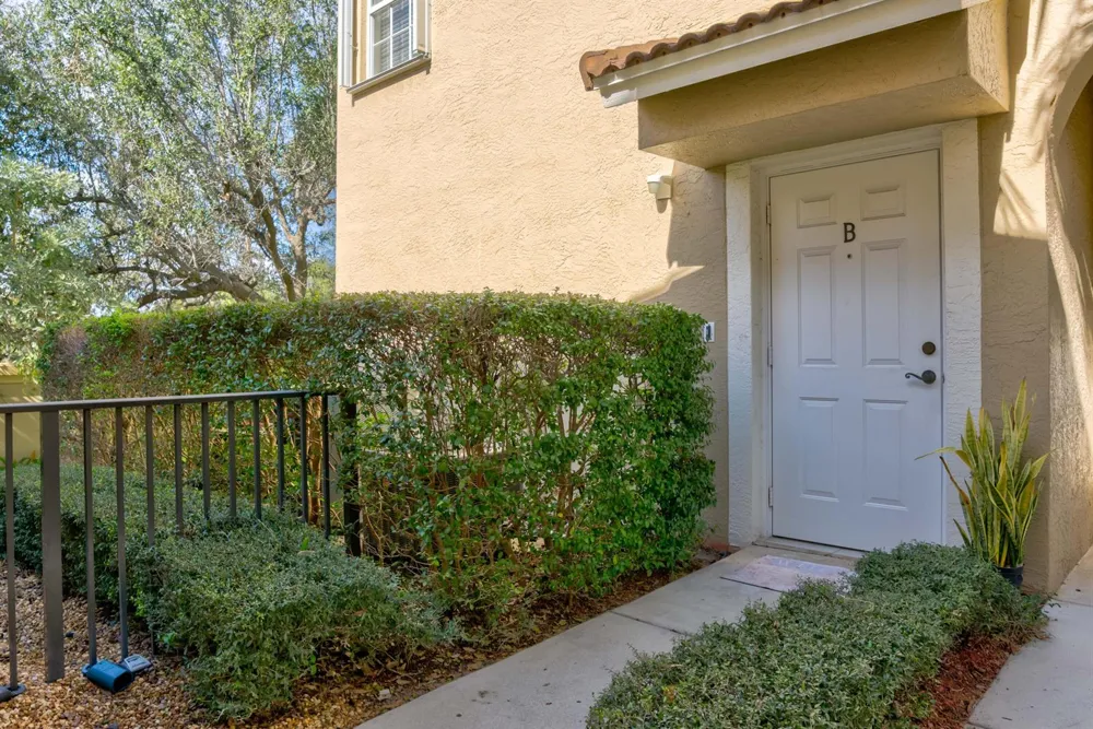 115 Lighthouse Circle #B Tequesta, FL 33469