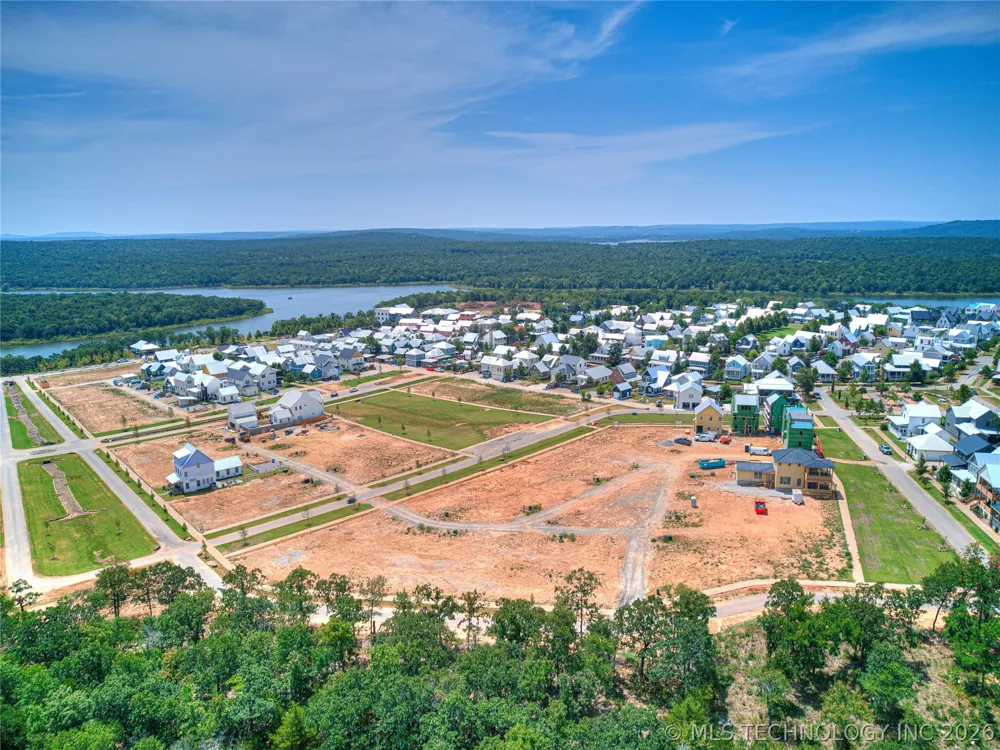 44 Redbud Street Carlton Landing, OK 74432