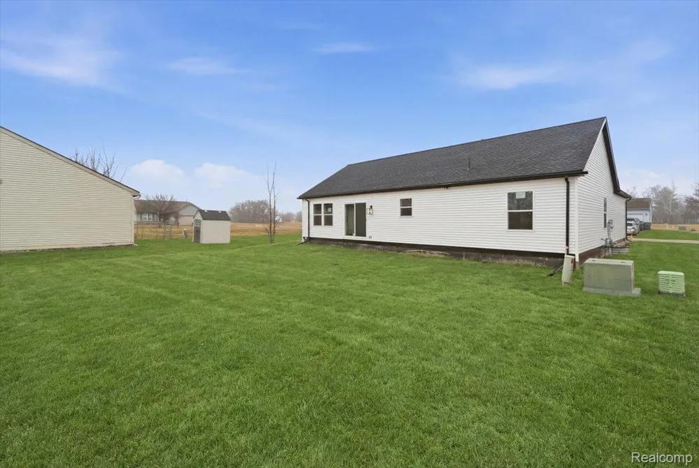 4396 Bridgeport Court Inkster City, MI 48141