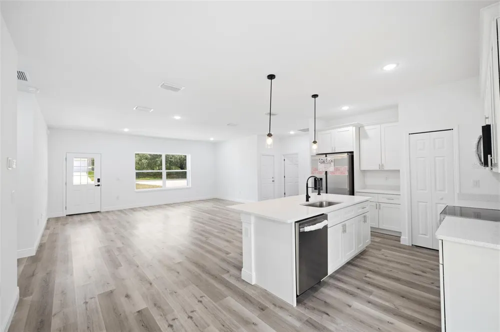 3428 W CUSHION DRIVE Citrus Springs, FL 34433