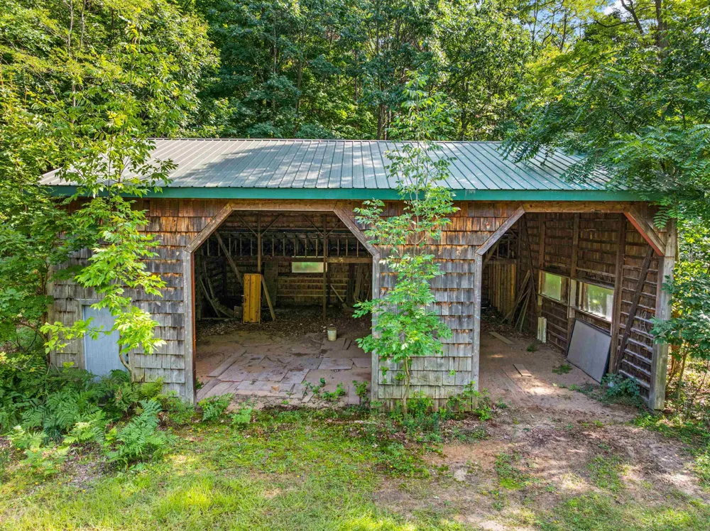 10552 Craig Road Peninsula Township, MI 49686