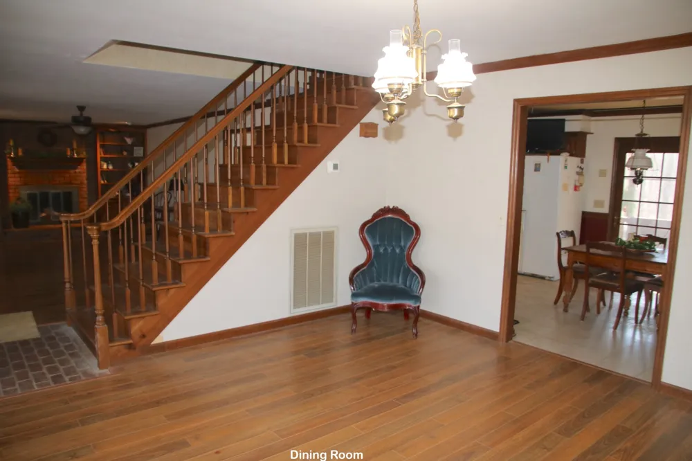 2544 Barwood Dr Greenbrier, TN 37073