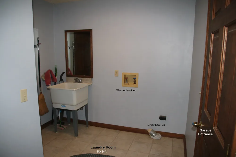 2544 Barwood Dr Greenbrier, TN 37073