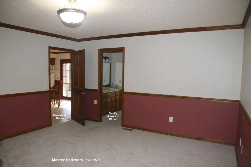 2544 Barwood Dr Greenbrier, TN 37073