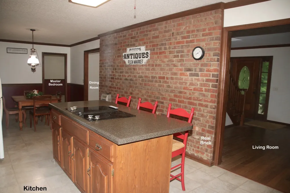 2544 Barwood Dr Greenbrier, TN 37073