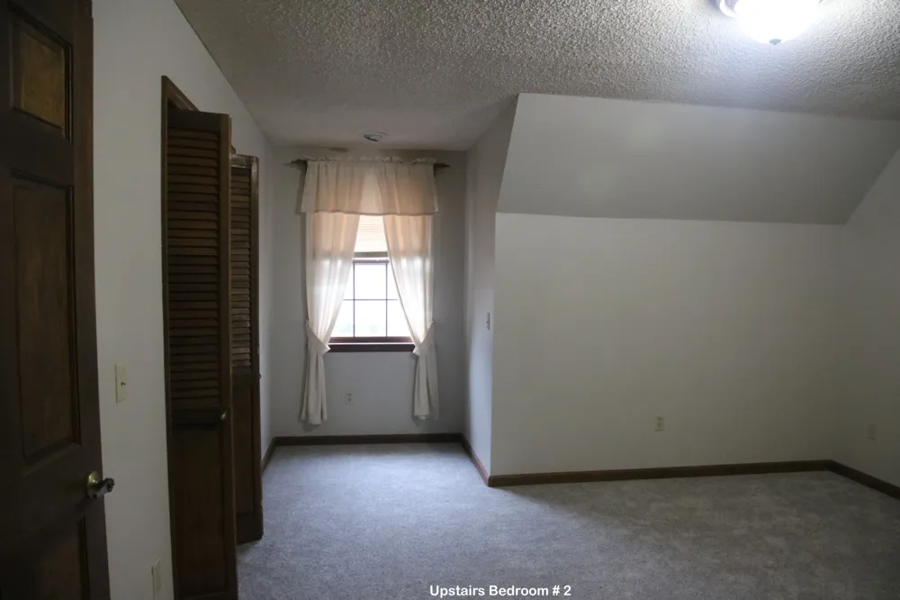 2544 Barwood Dr Greenbrier, TN 37073