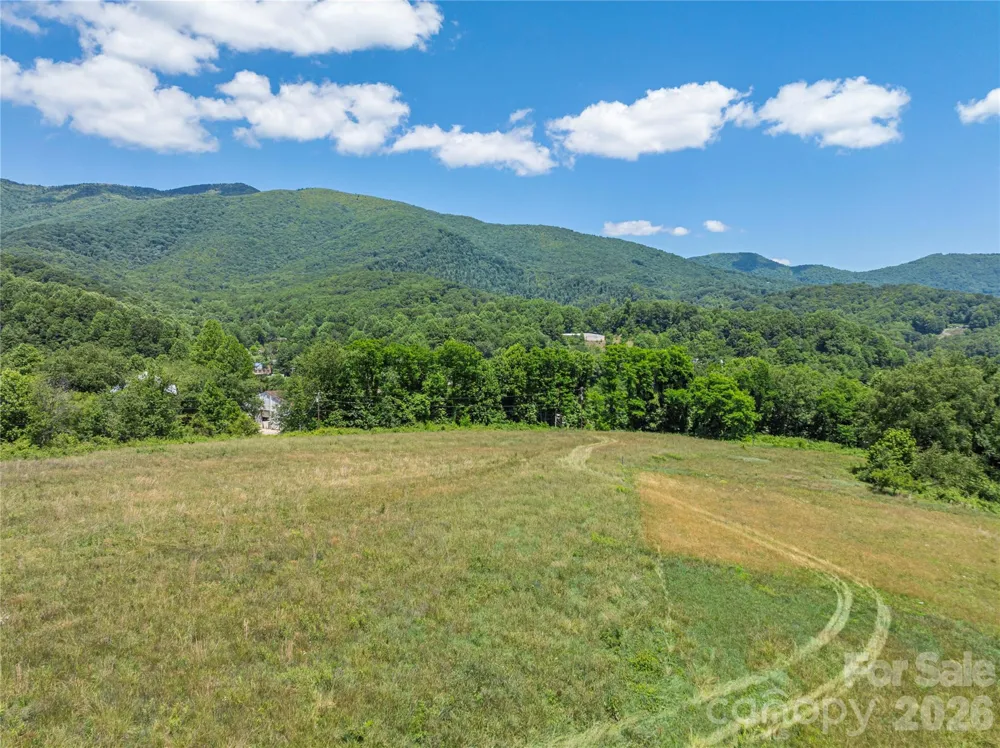 23 Providence Place Waynesville, NC 28786