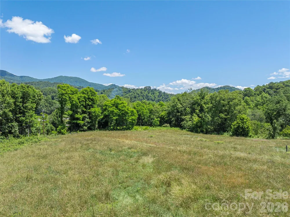23 Providence Place Waynesville, NC 28786