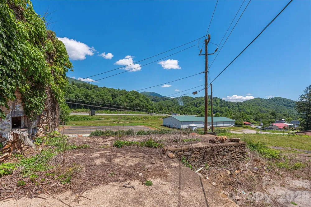 23 Providence Place Waynesville, NC 28786
