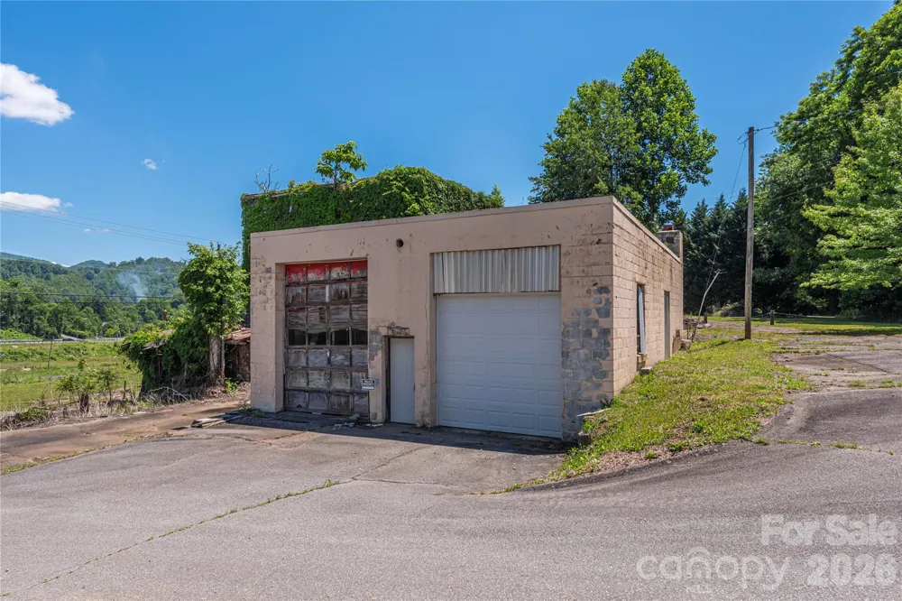 23 Providence Place Waynesville, NC 28786