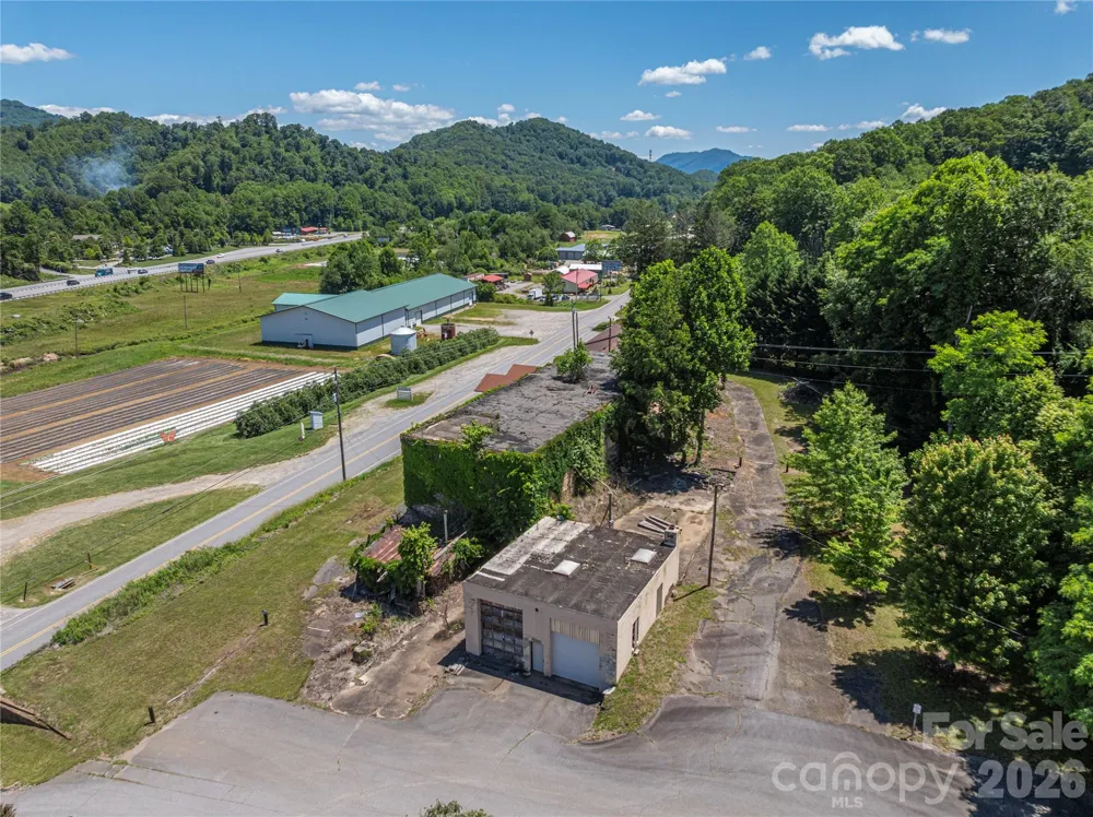 23 Providence Place Waynesville, NC 28786