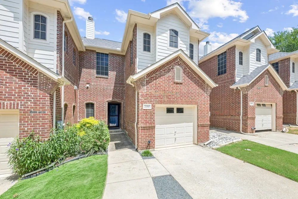 2190 Mcpherson Drive Grapevine, TX 76051