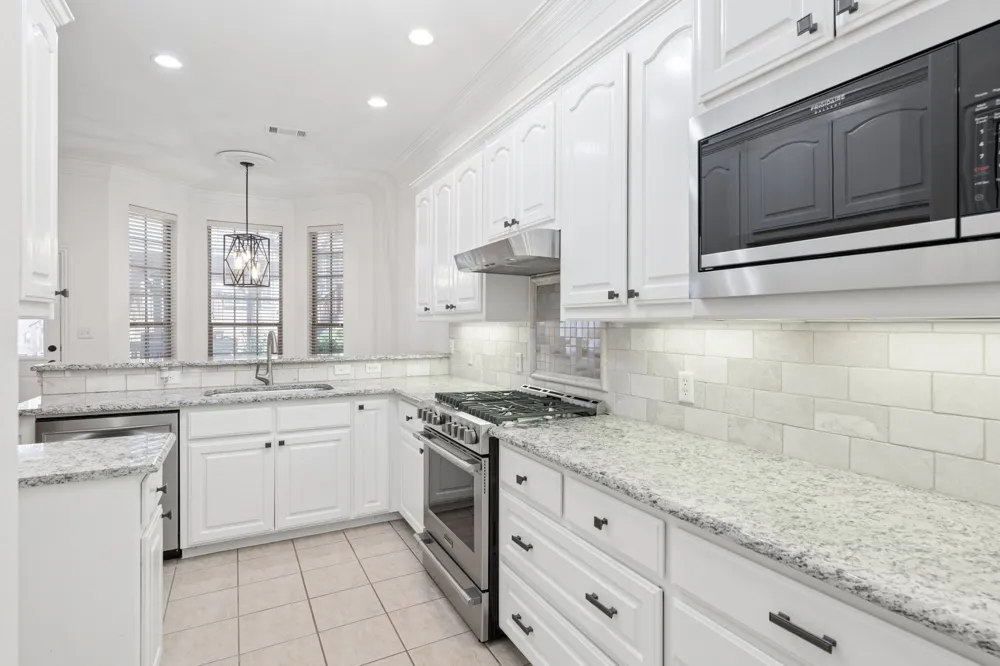 2190 Mcpherson Drive Grapevine, TX 76051