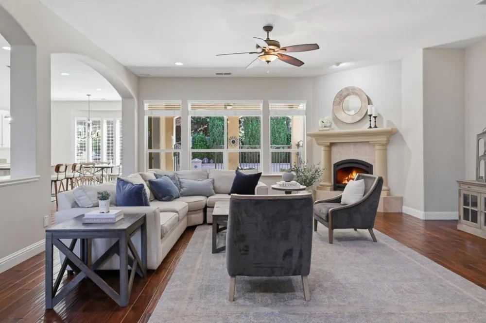 4262 Hensley Circle El Dorado Hills, CA 95762
