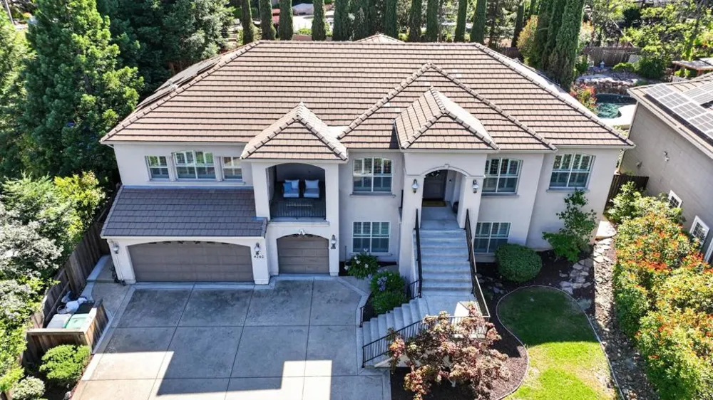 4262 Hensley Circle El Dorado Hills, CA 95762