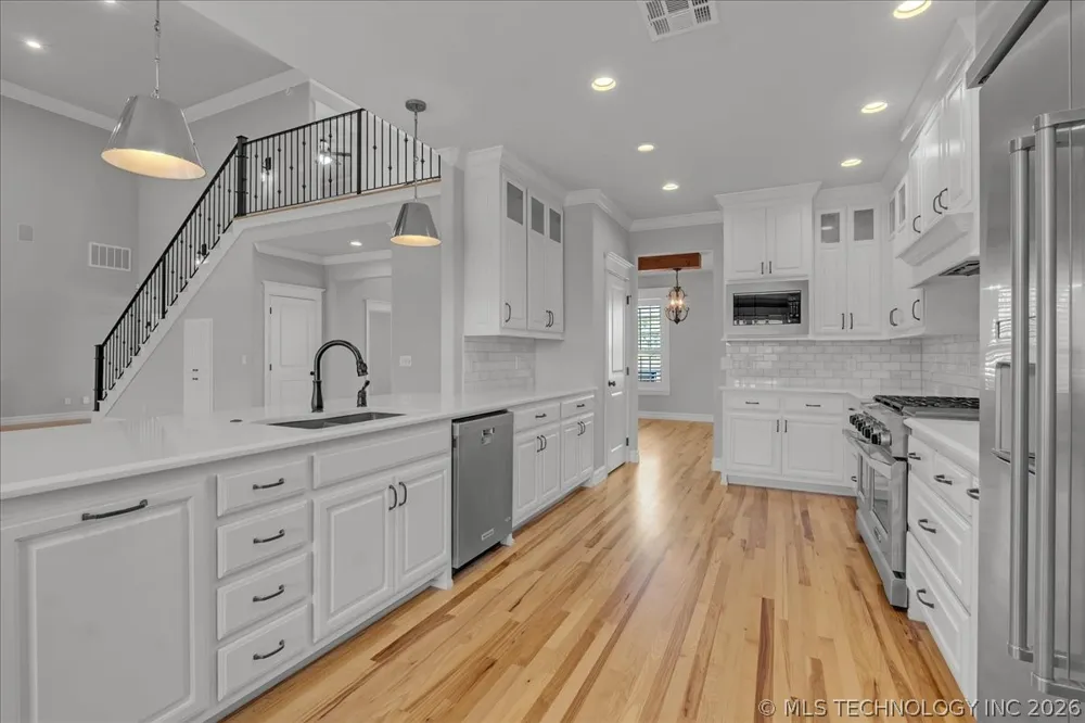 19220 Saddleback Drive Mounds, OK 74047