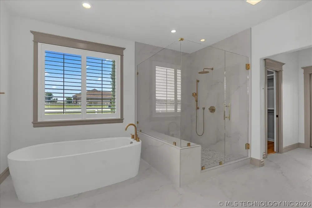 19220 Saddleback Drive Mounds, OK 74047