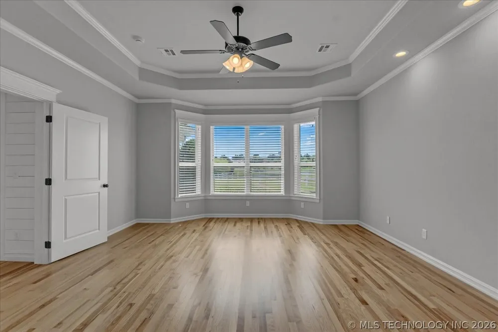 19220 Saddleback Drive Mounds, OK 74047