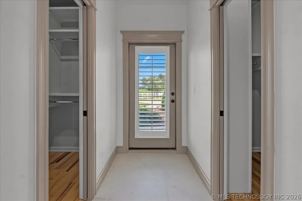 19220 Saddleback Drive Mounds, OK 74047