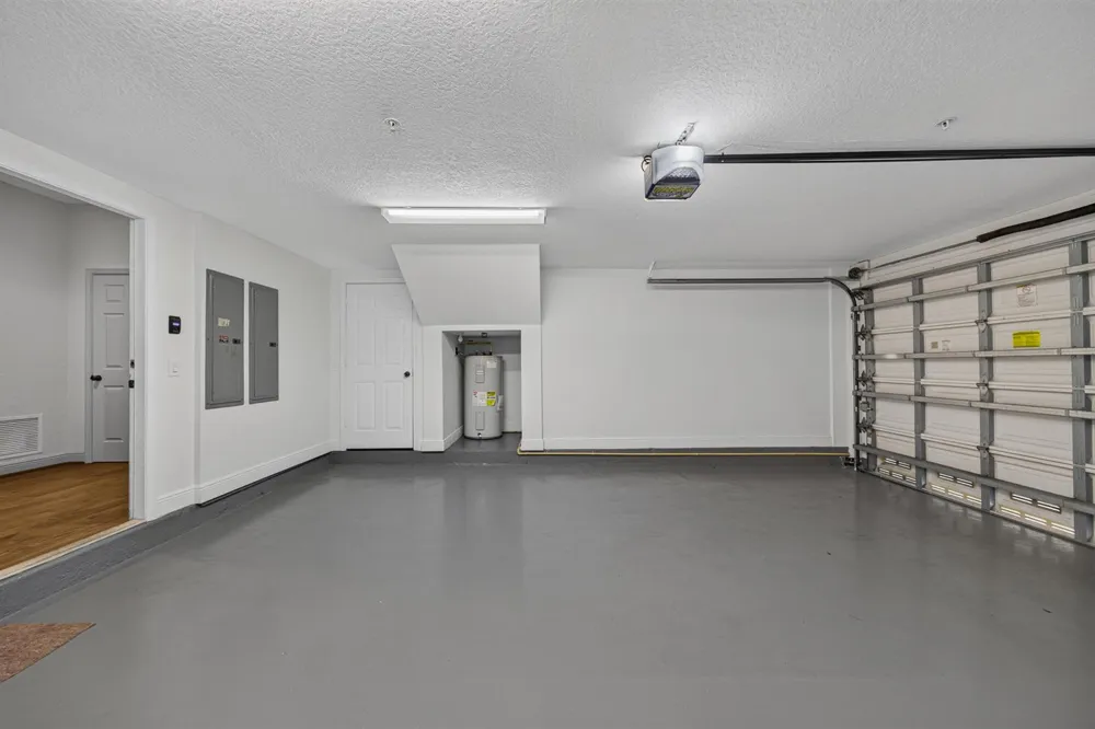 2700 NE 8th Avenue Wilton Manors, FL 33334