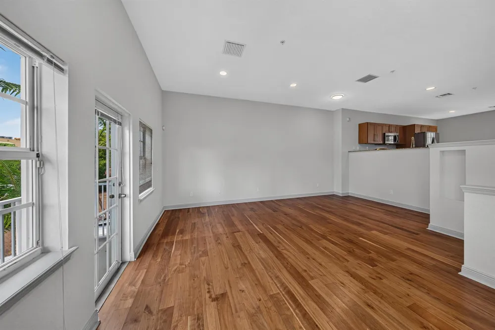 2700 NE 8th Avenue Wilton Manors, FL 33334