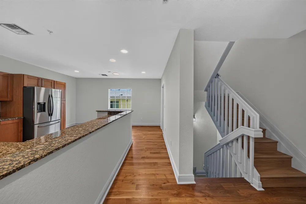 2700 NE 8th Avenue Wilton Manors, FL 33334