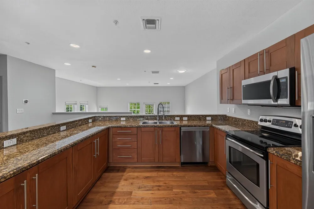 2700 NE 8th Avenue Wilton Manors, FL 33334