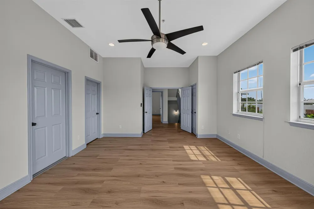 2700 NE 8th Avenue Wilton Manors, FL 33334
