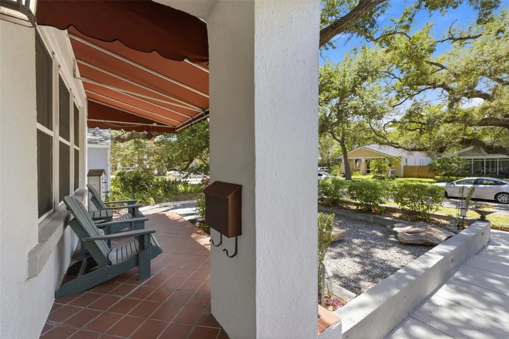 912 S FREMONT AVENUE Tampa, FL 33606