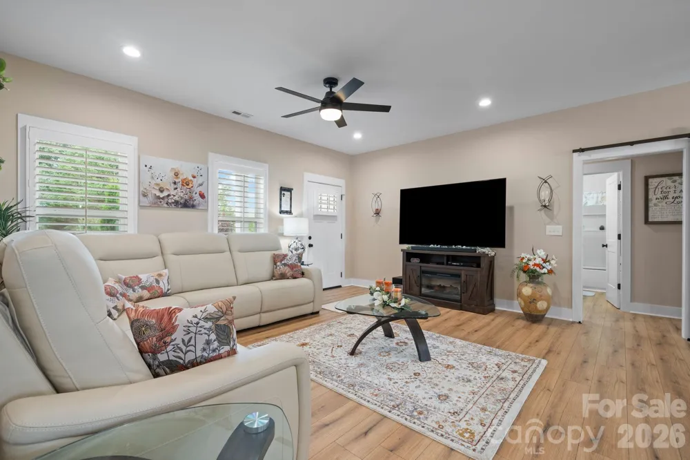 2026 Crestdale Lane Newton, NC 28658